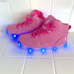 LED lights hi top shoes sneakers basketball soccer fun USB Micro Charger 🔌 pink